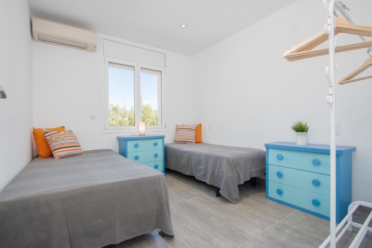 Goldhome - New House With Private Heated Pool, Parking, Wifi, Games Room Empuriabrava Exteriér fotografie