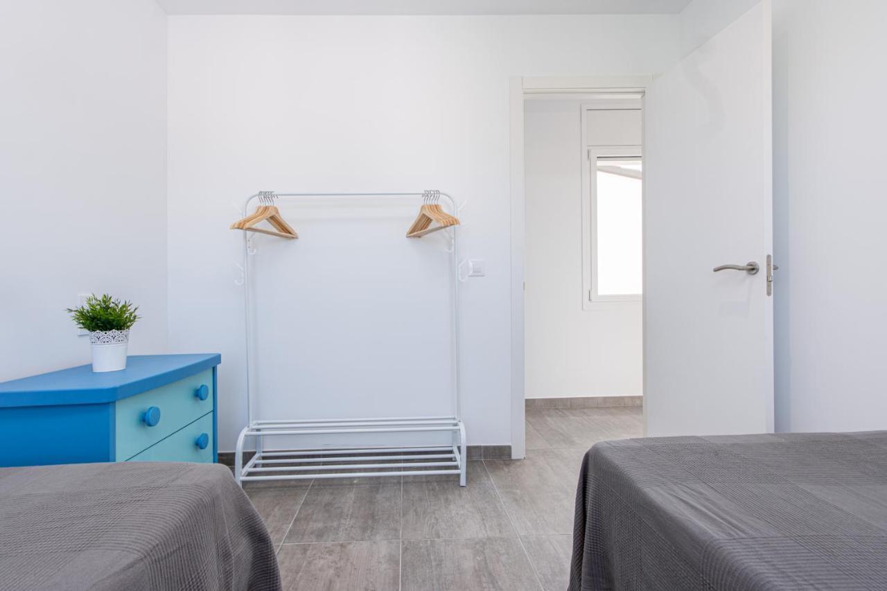 Goldhome - New House With Private Heated Pool, Parking, Wifi, Games Room Empuriabrava Exteriér fotografie