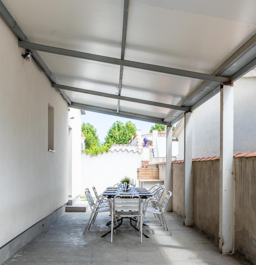 Goldhome - New House With Private Heated Pool, Parking, Wifi, Games Room Empuriabrava Exteriér fotografie